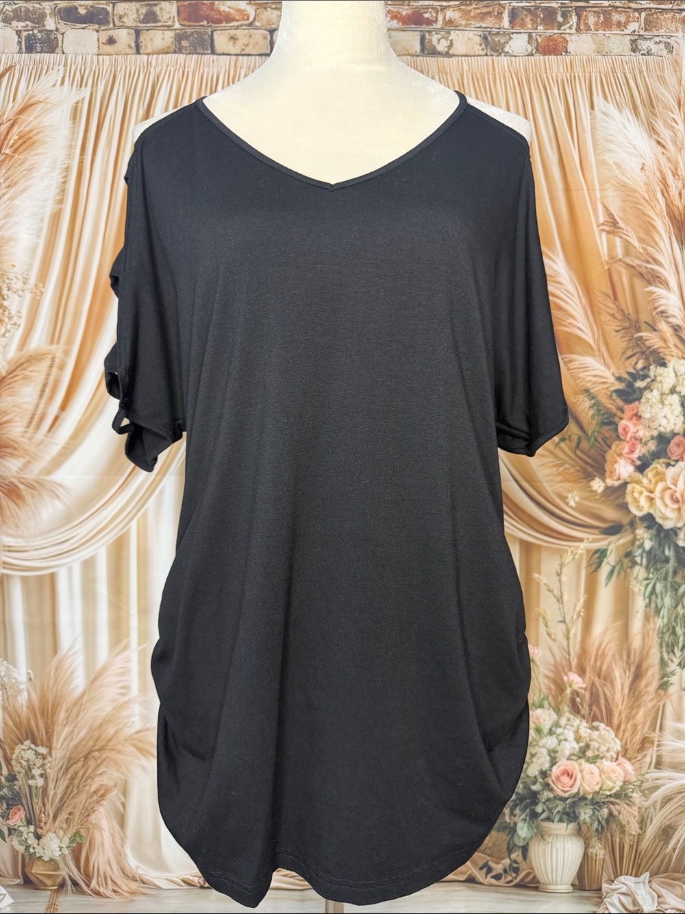 Black V-Neck Short Sleeve Women’s Top